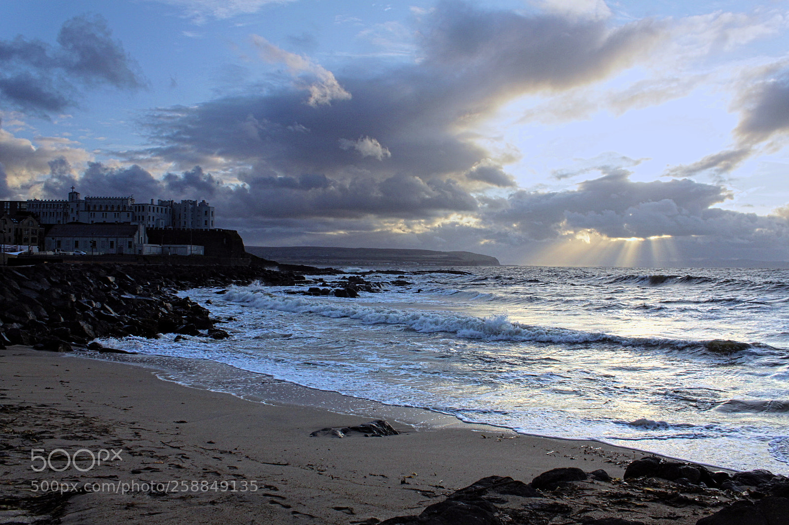 Canon EF-S 18-55mm F3.5-5.6 IS sample photo. Portstewart photography