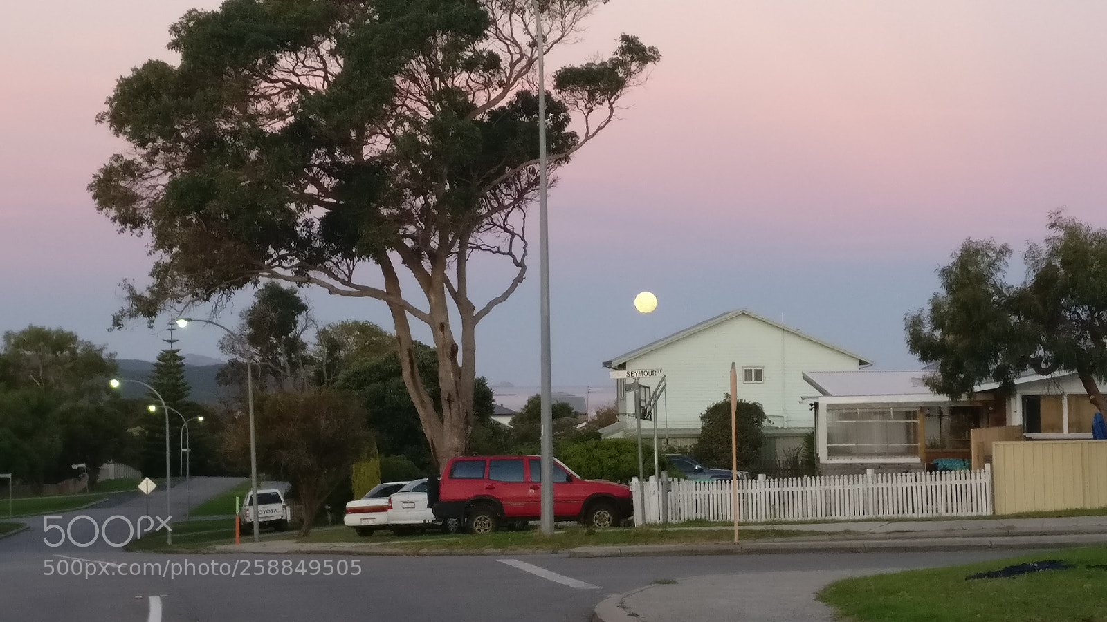 OnePlus A3003 sample photo. Scorpio moon photography