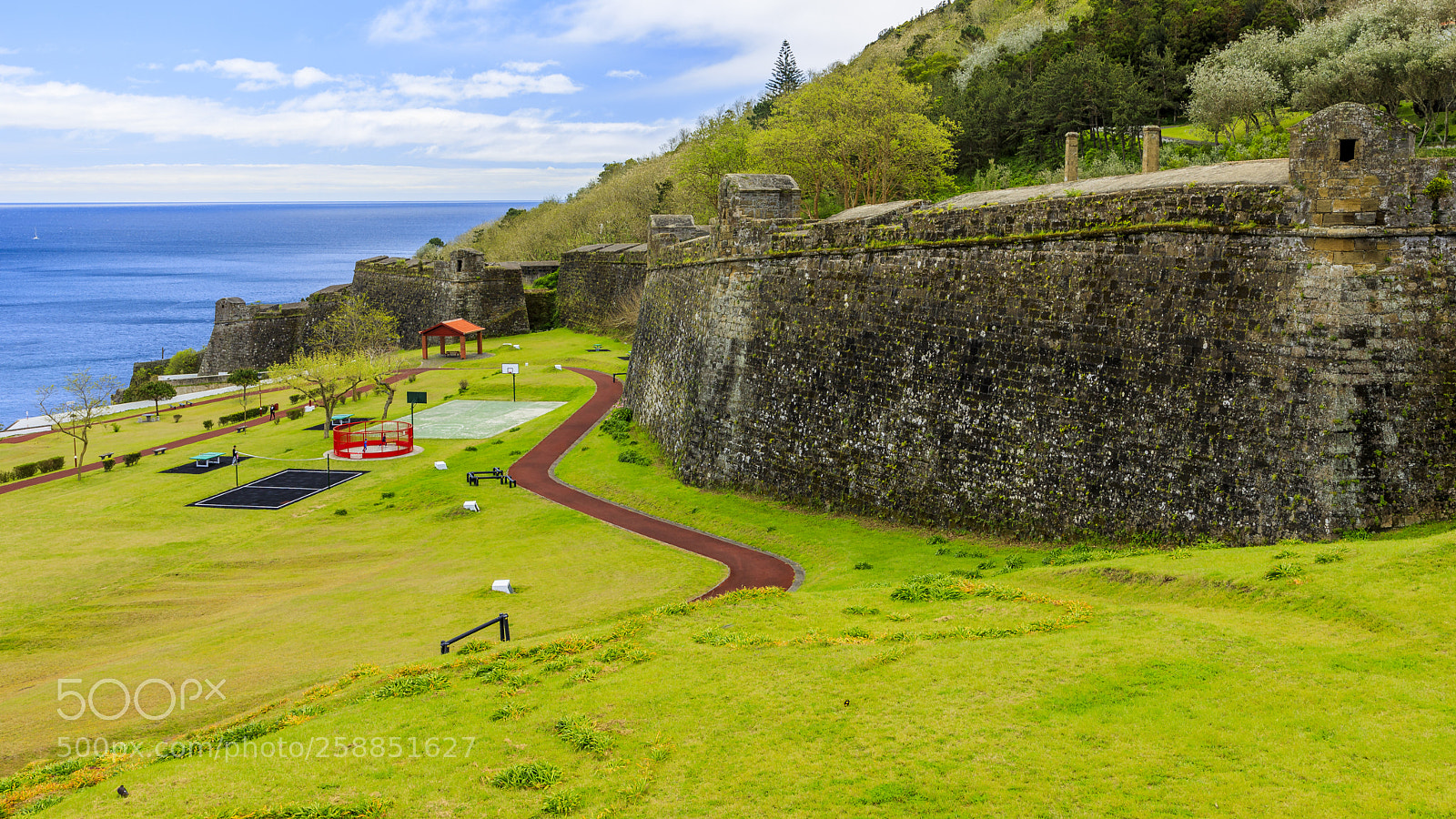 Canon EOS 5D Mark IV sample photo. A ores-terceira-angra do hero photography