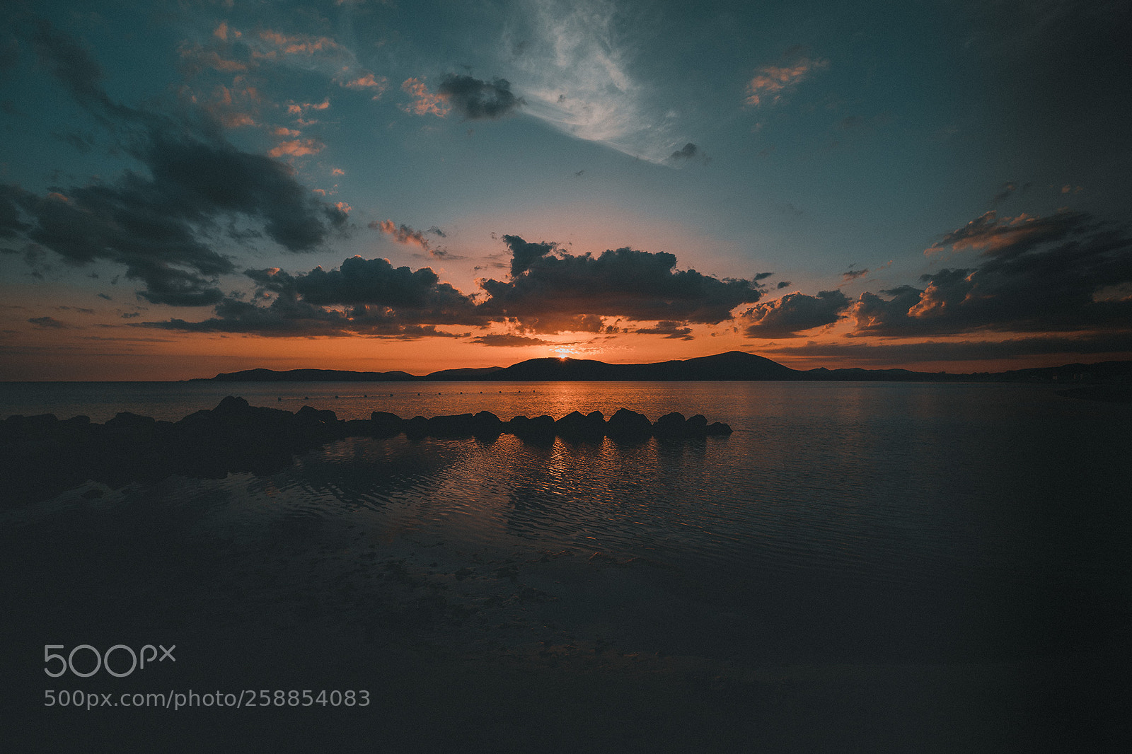 Canon EOS 6D Mark II sample photo. Silhouettes photography