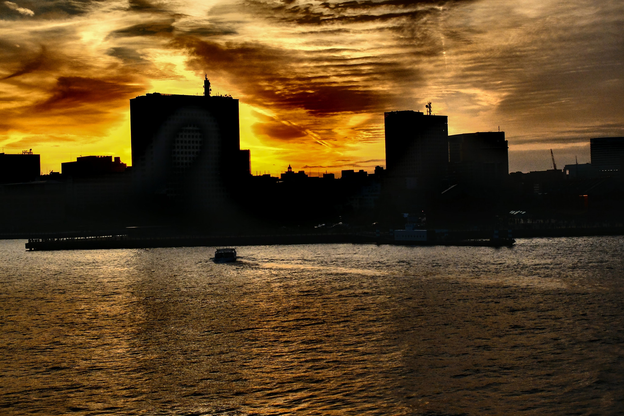 Fujifilm X20 sample photo. Yokohama port photography