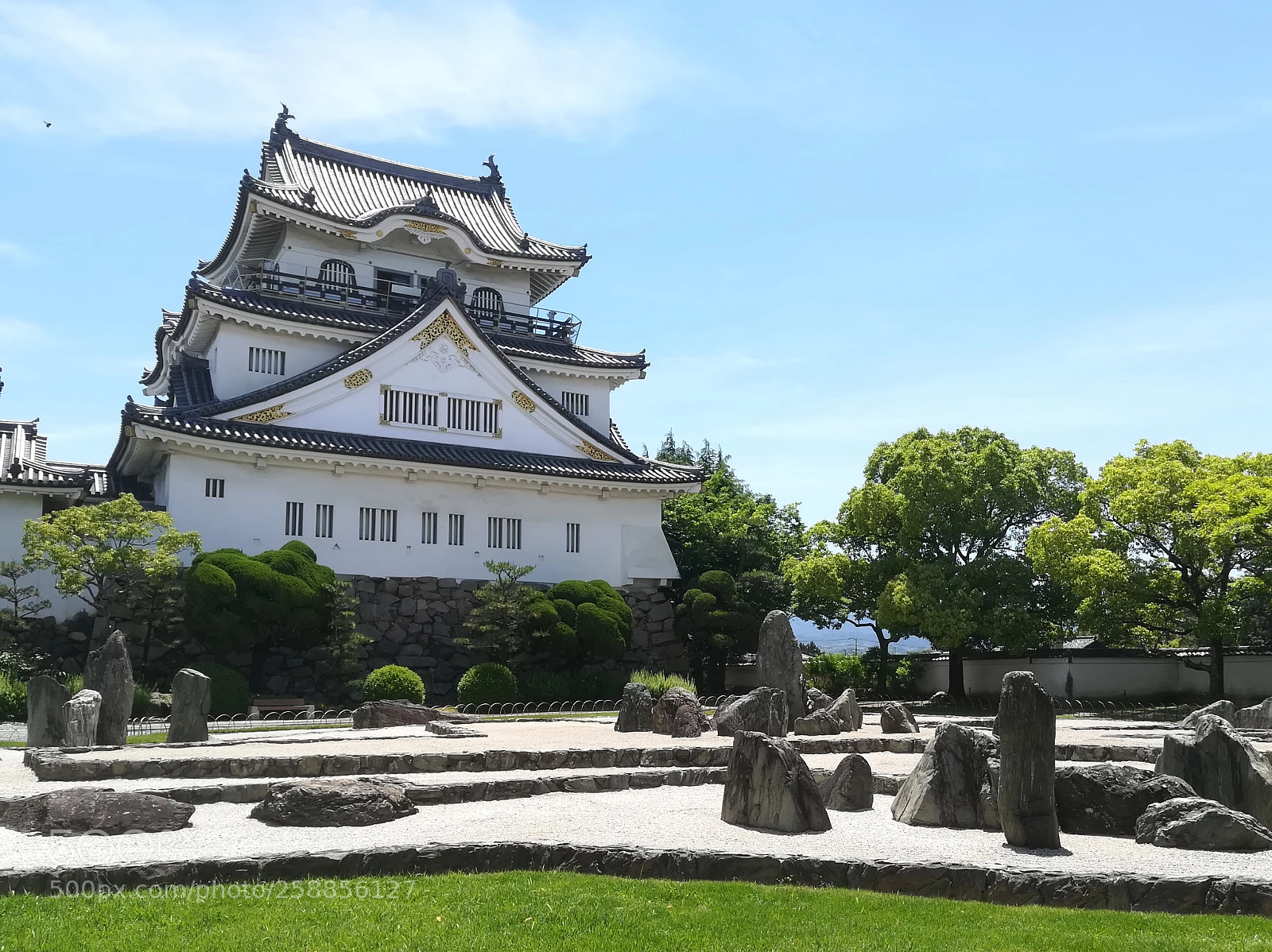 HUAWEI P10 lite sample photo. Kishiwada castle photography