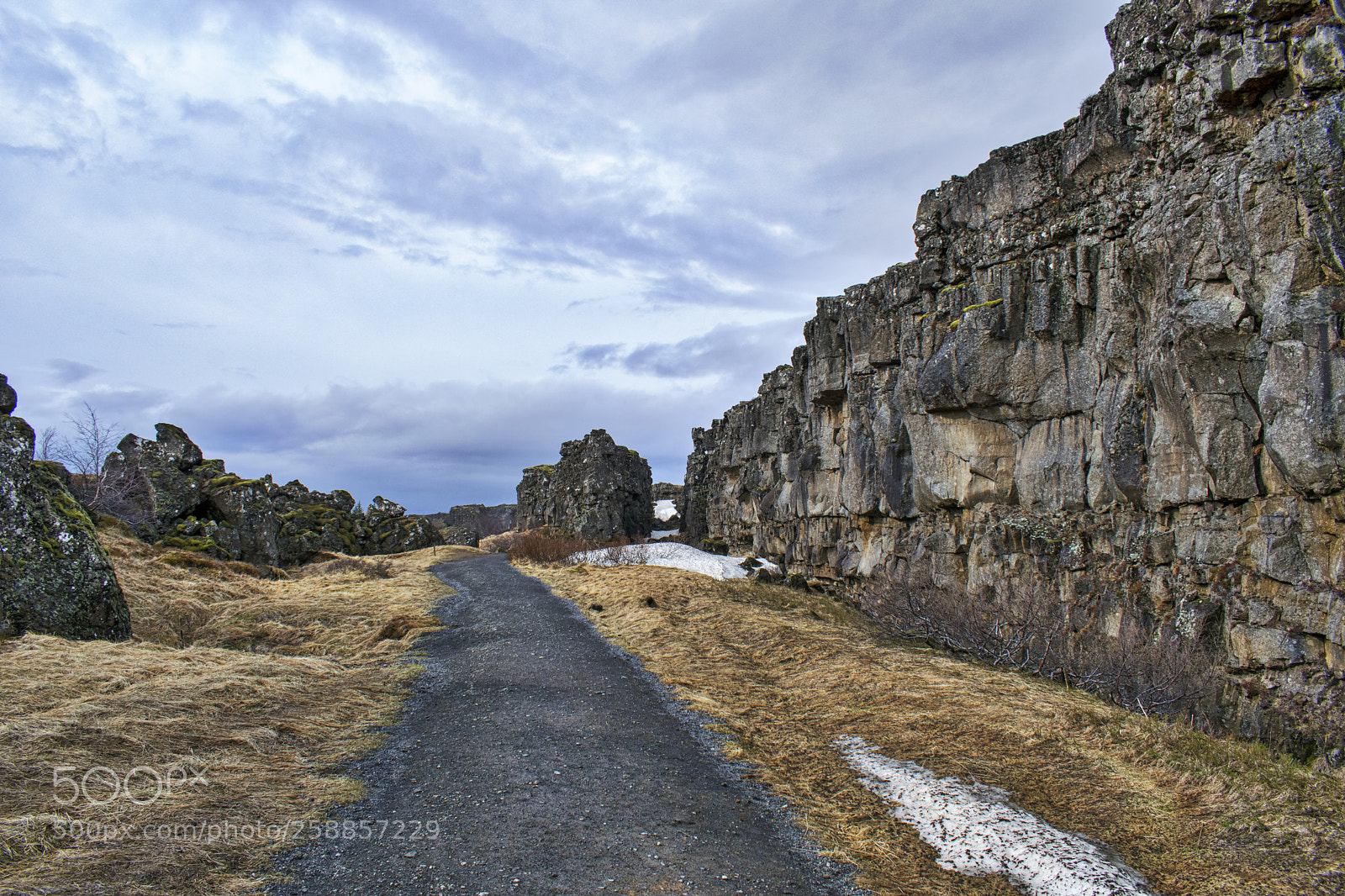 Nikon D3300 sample photo. Almannagjá gorge in Þingvellir photography