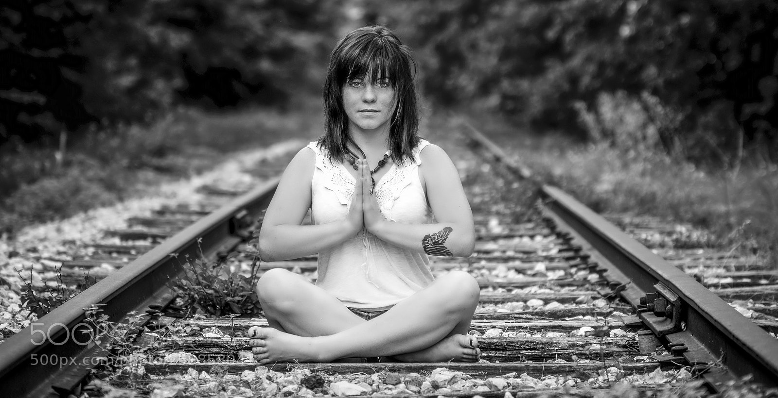 Sony a7R sample photo. Searching for center photography
