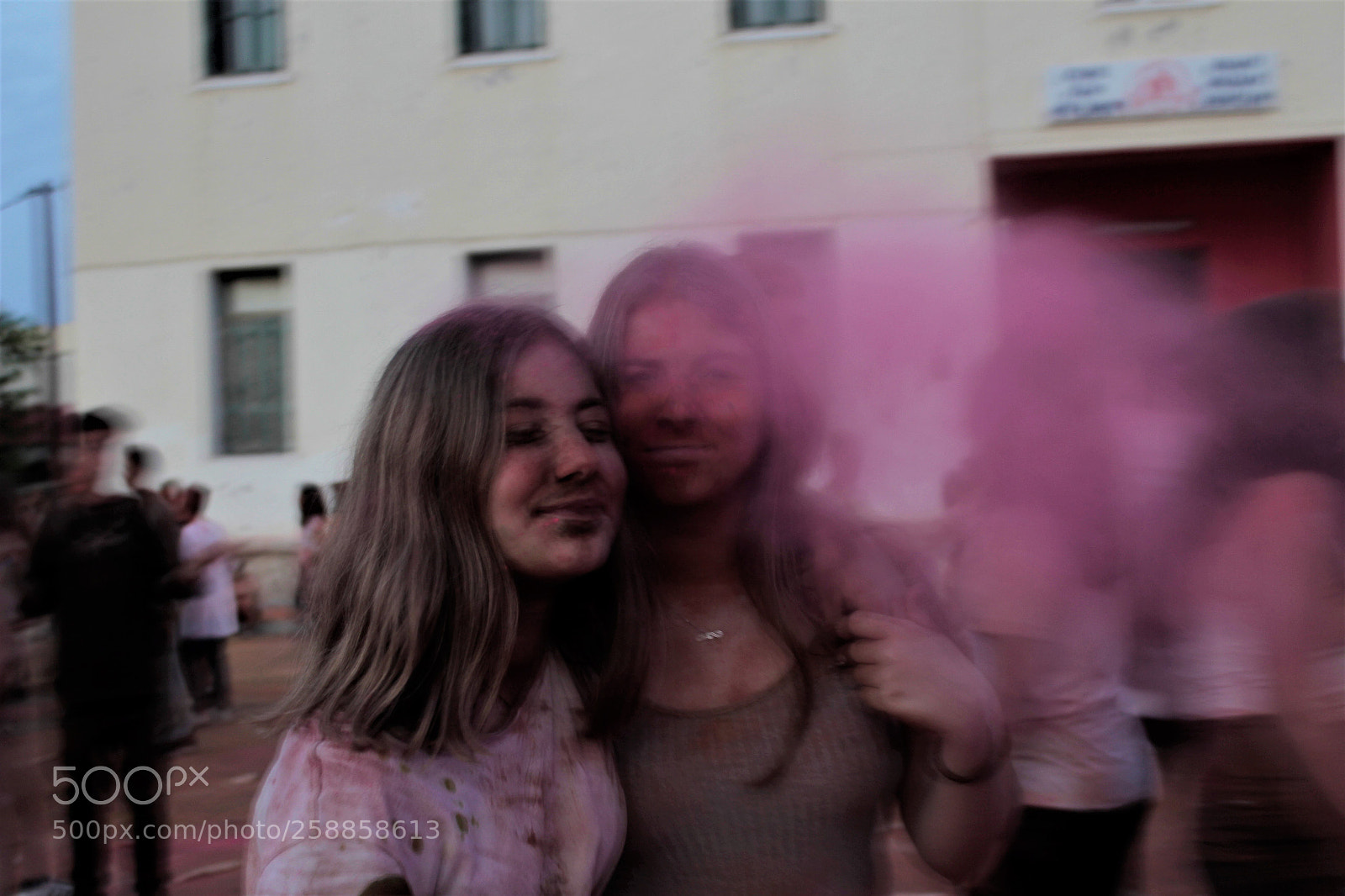 Canon EOS 600D (Rebel EOS T3i / EOS Kiss X5) sample photo. Our power is colour photography