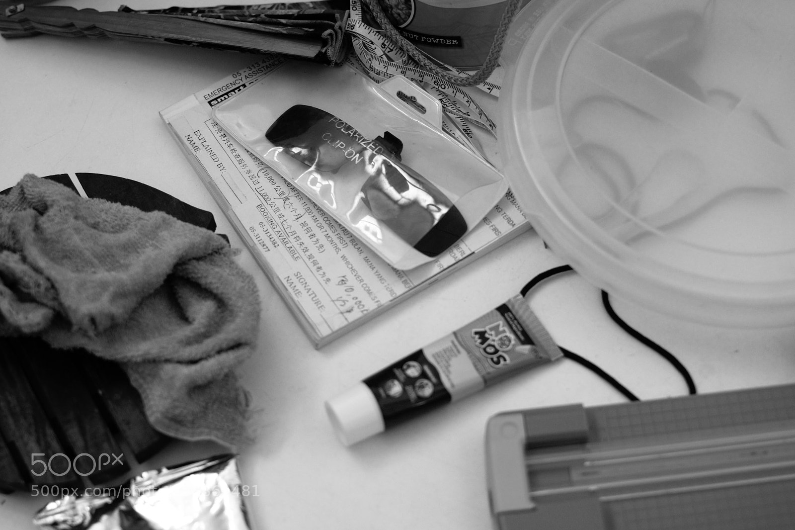 Nikon D3300 sample photo. Messy photography