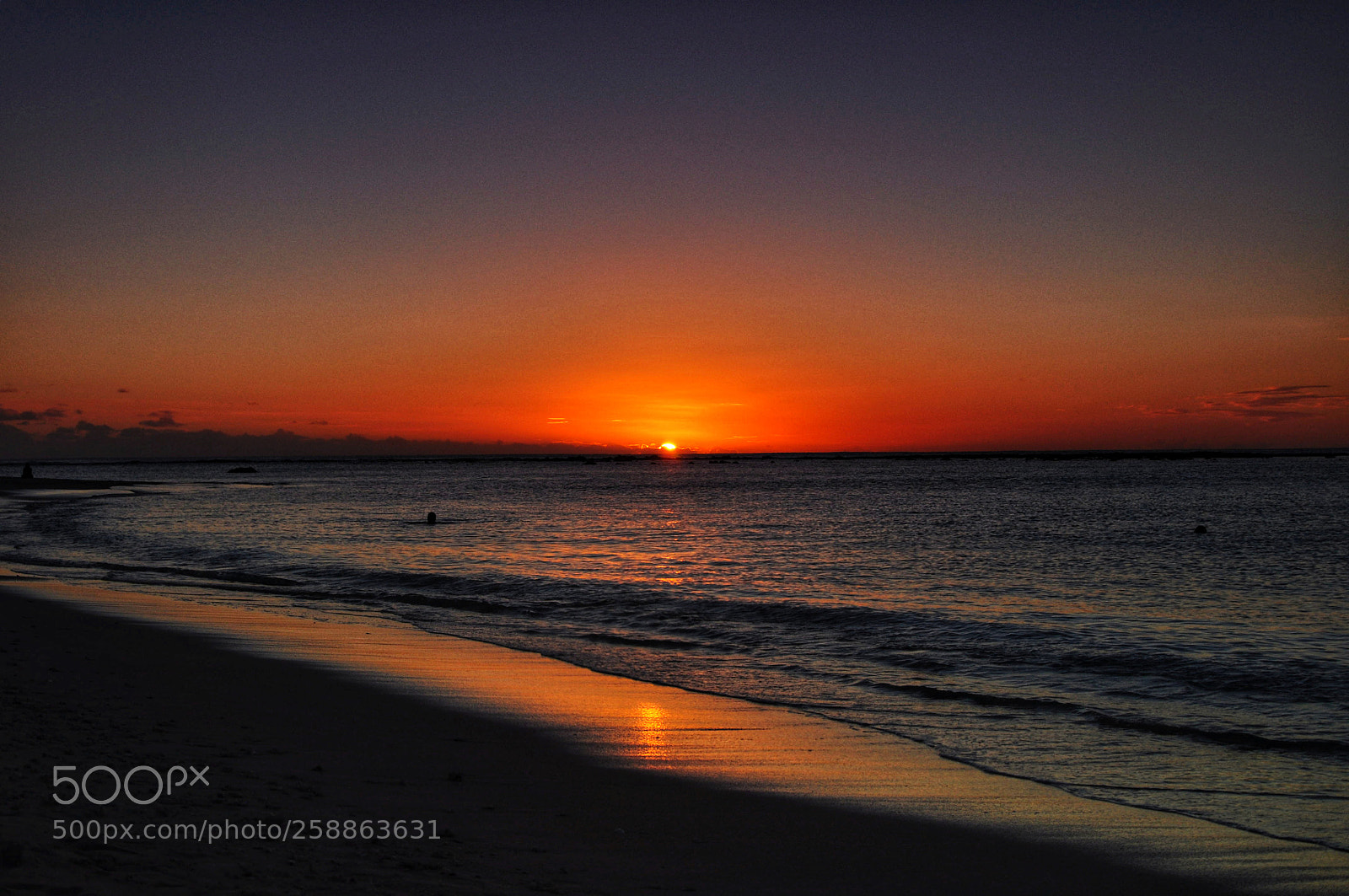 Nikon D5000 sample photo. Flic en flac photography