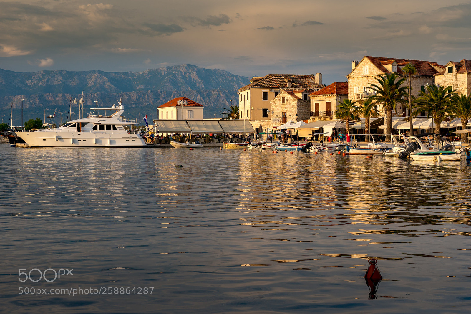 Sony a7 II sample photo. Supetar's port photography