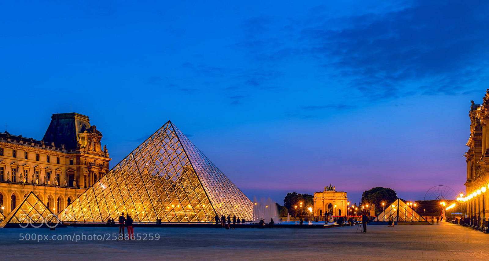 Nikon D750 sample photo. The louvre pyramid photography