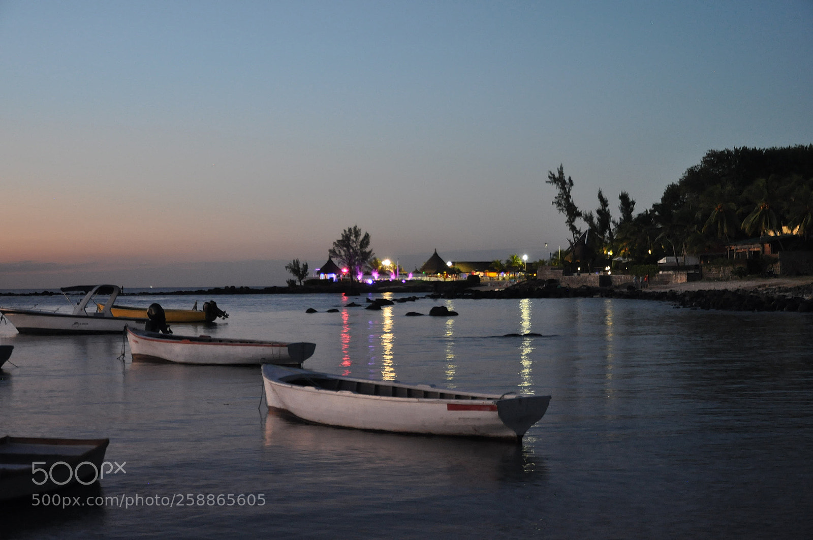 Nikon D5000 sample photo. Flic en flac photography