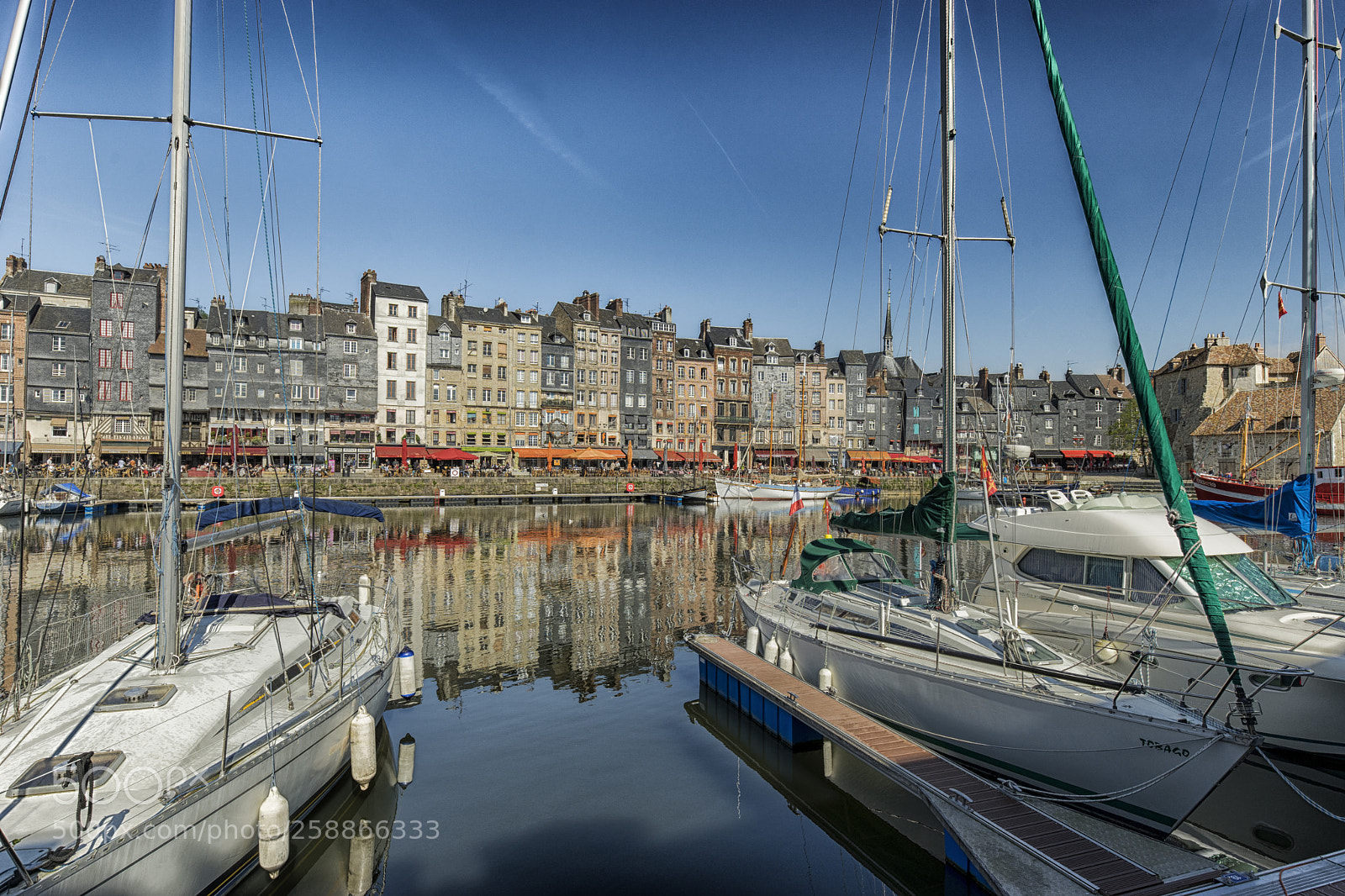 Sony a7 II sample photo. Honfleur photography