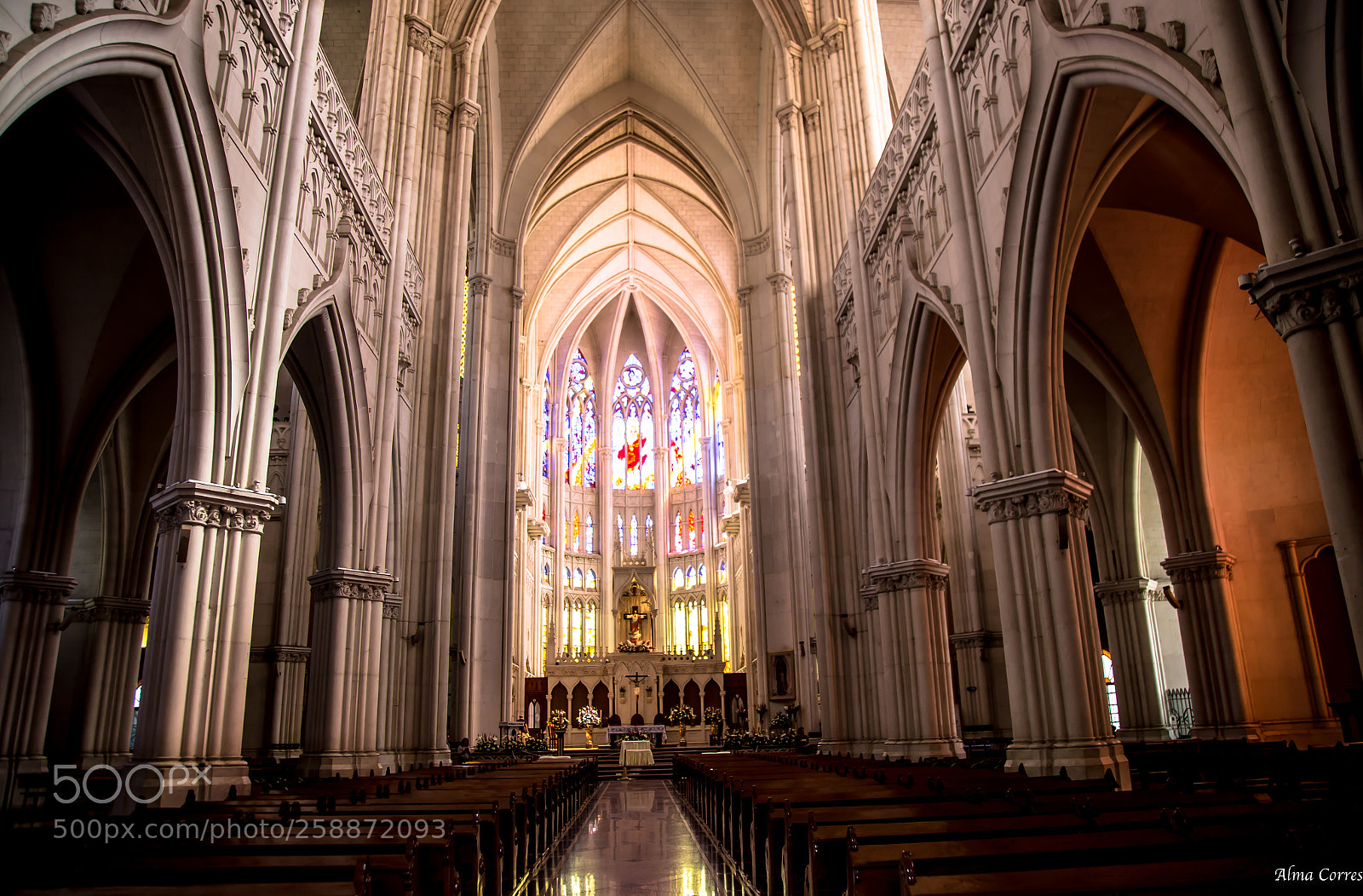 Canon EOS 6D sample photo. Inside the temple photography