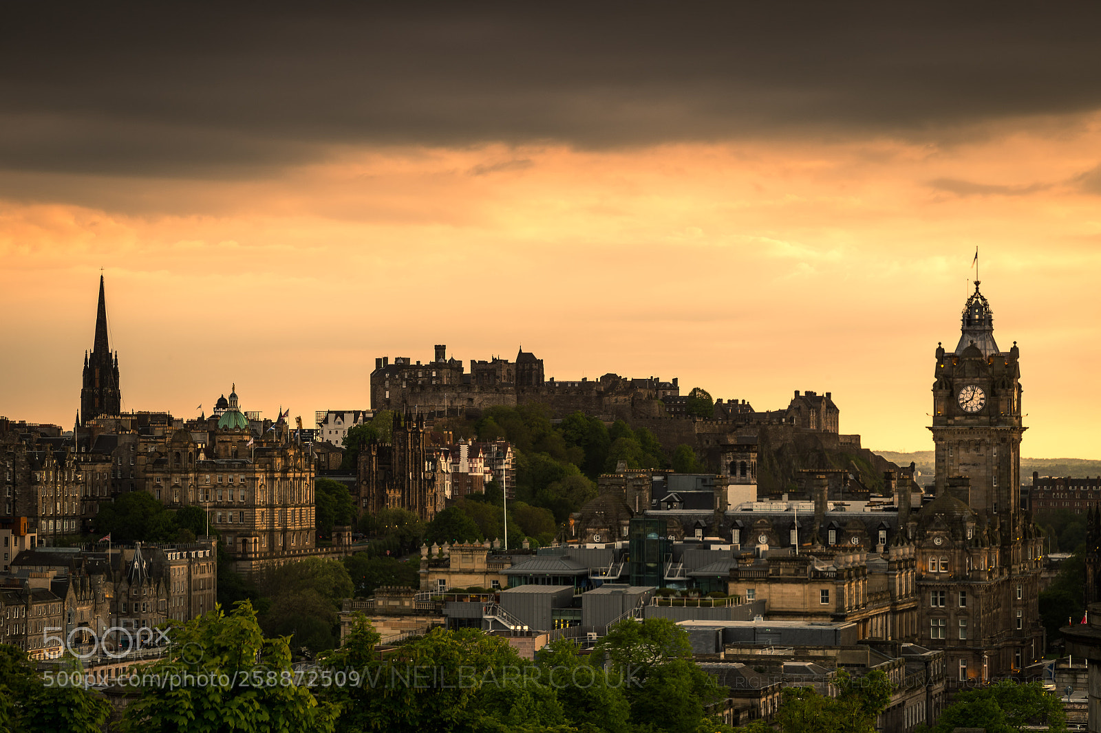 Canon EOS 6D sample photo. Edinburgh castle photography