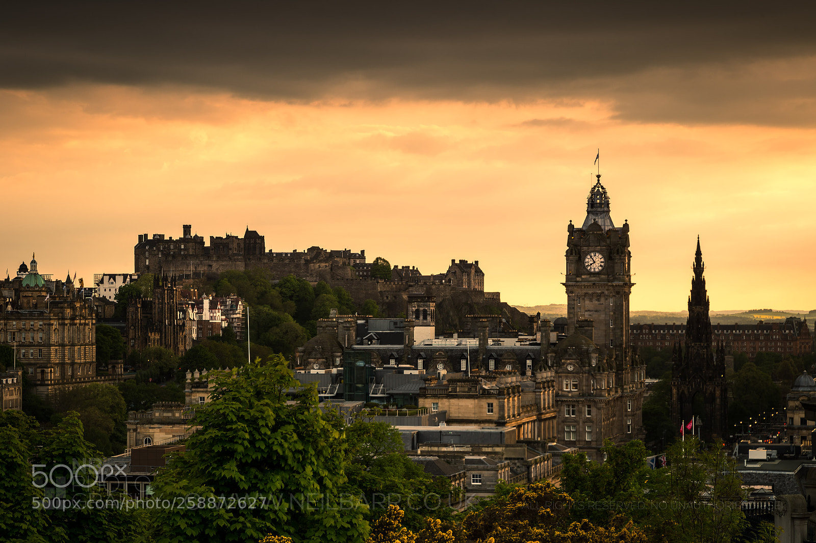Canon EOS 6D sample photo. Edinburgh castle photography