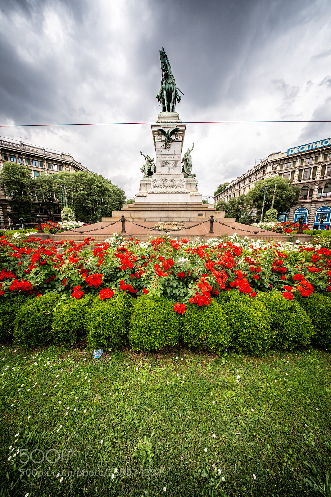 Sony a9 sample photo. Milano, largo cairoli photography