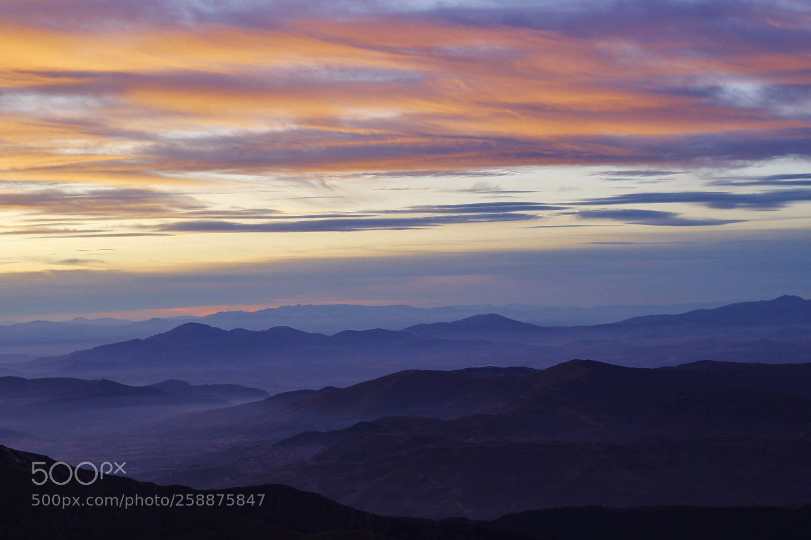 Canon EOS 600D (Rebel EOS T3i / EOS Kiss X5) sample photo. Sun's brushstrokes the mountain photography