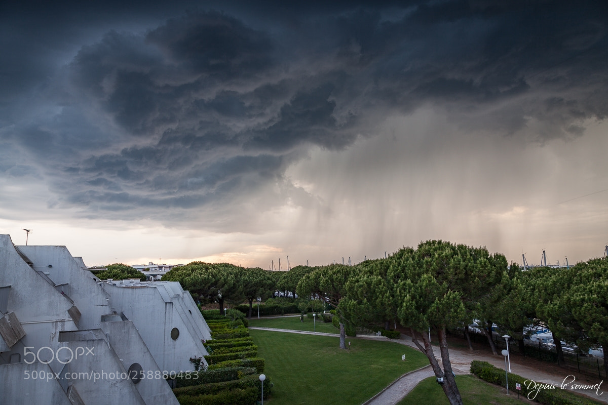 Canon EOS 5D Mark II sample photo. Orage sur le grau photography