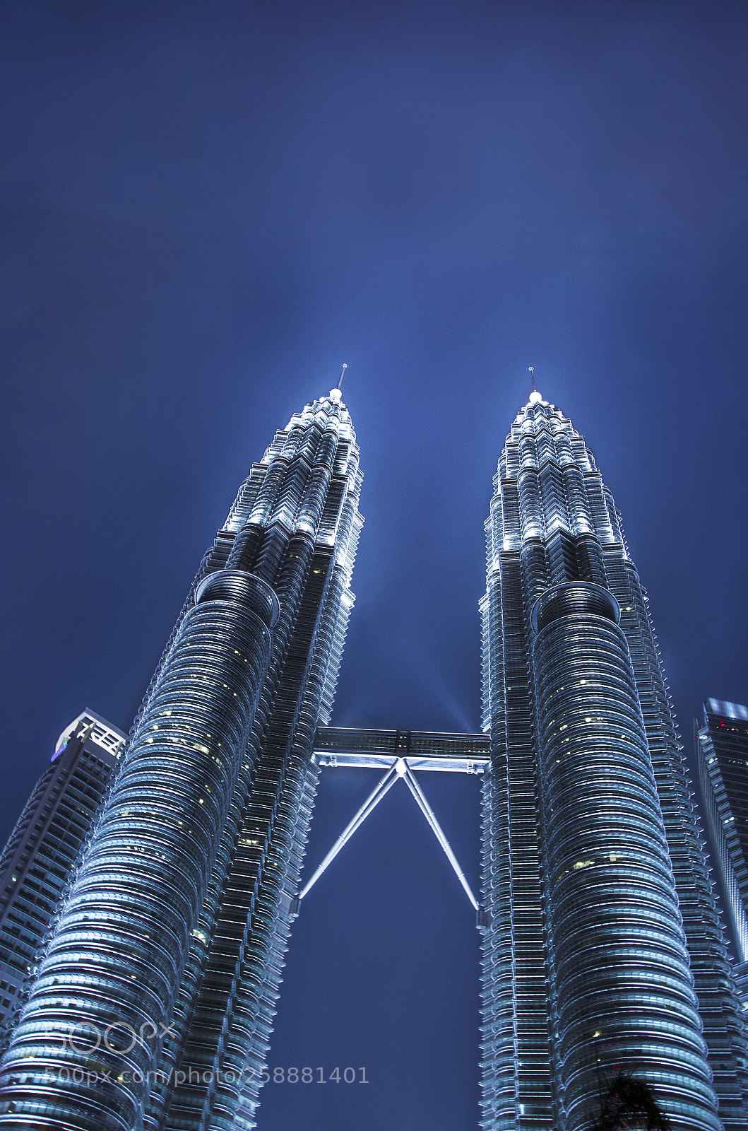 Nikon D7000 sample photo. Klcc photography