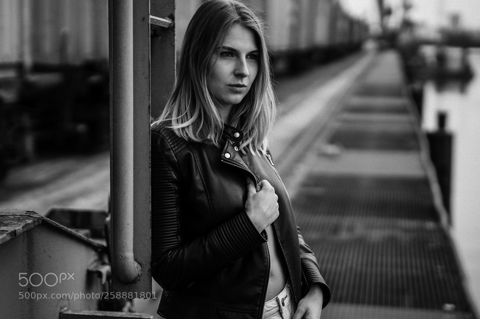 Sony ILCA-77M2 sample photo. Miss l. photography