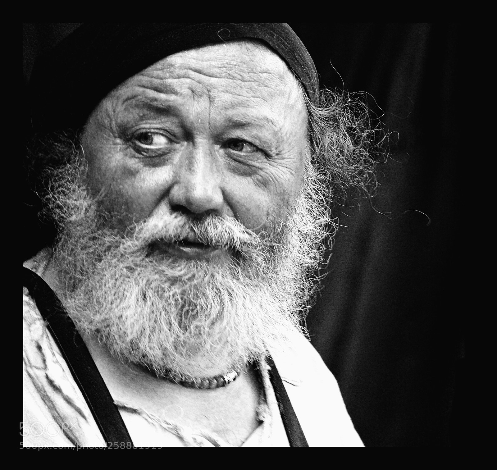 Panasonic DMC-FZ50 sample photo. Old man photography