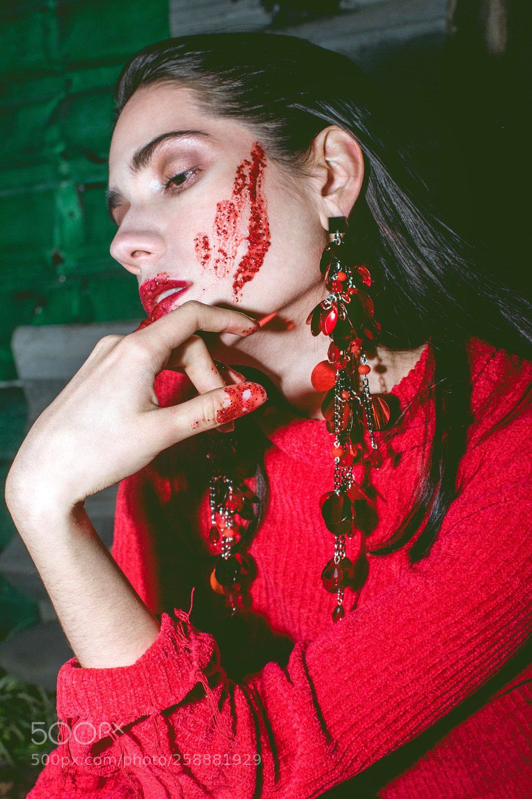 Nikon D3300 sample photo. Red hostal photography