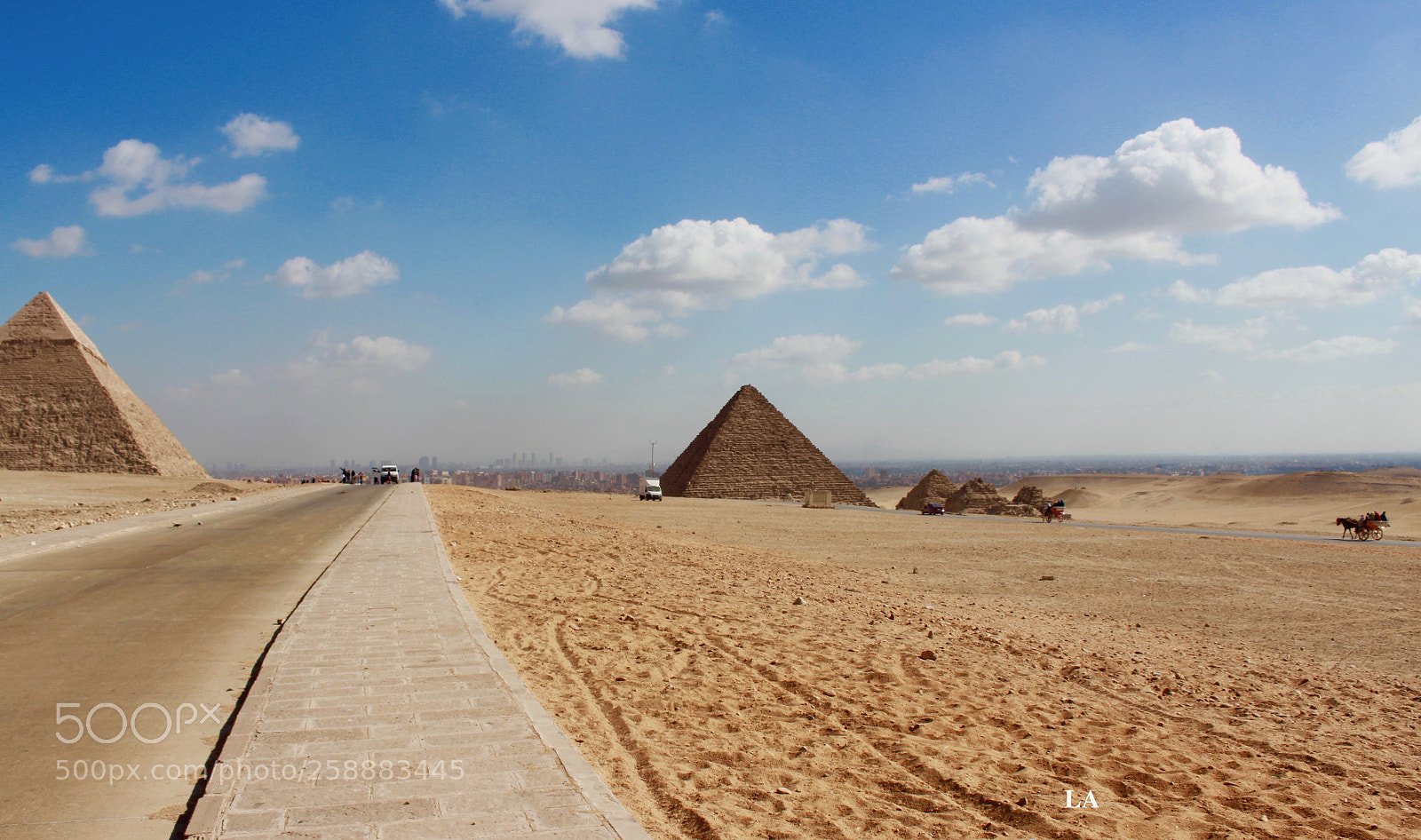 Canon EOS 600D (Rebel EOS T3i / EOS Kiss X5) sample photo. Pyramids photography