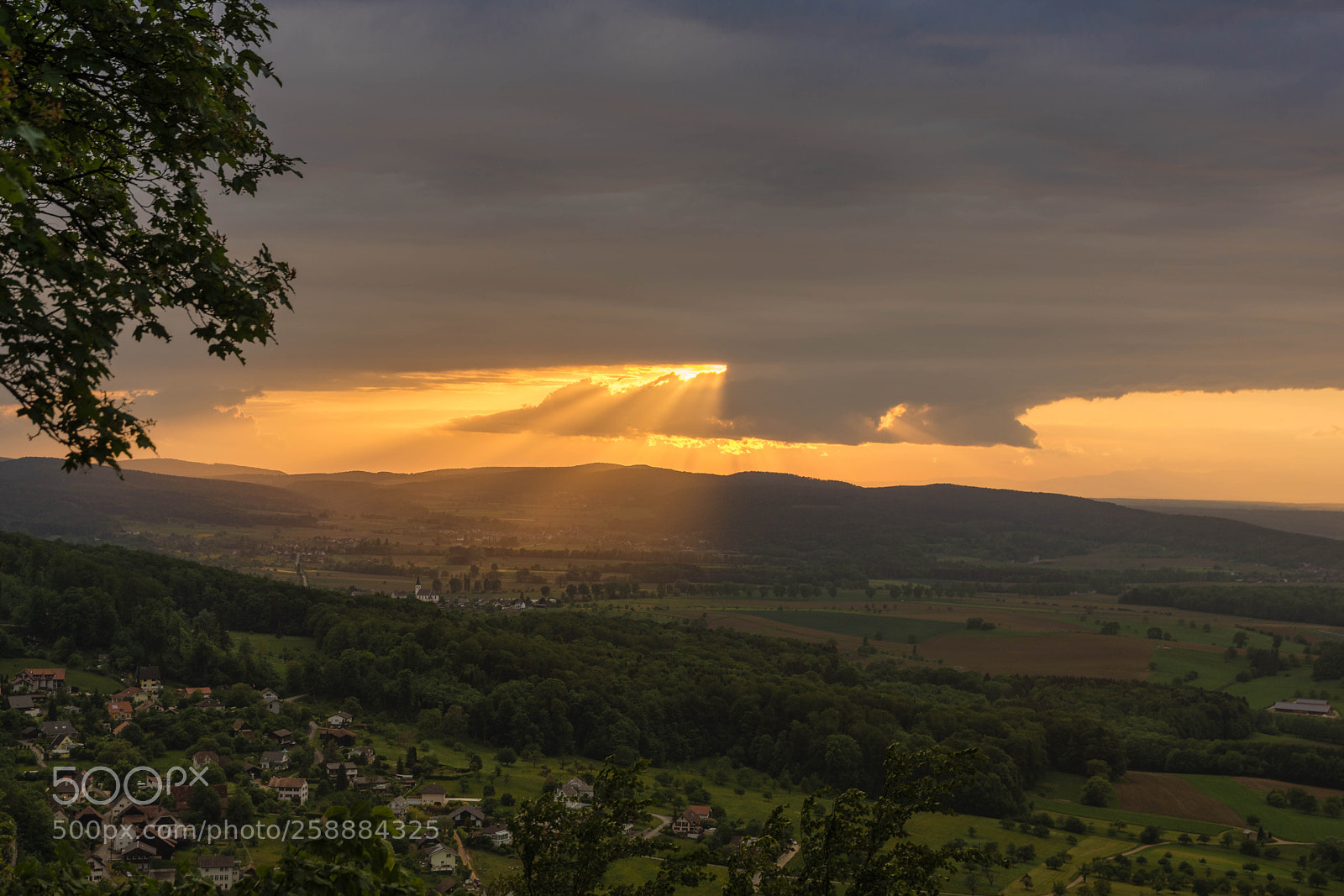 Nikon D7200 sample photo. Sonnenstrahlen ber burg im photography