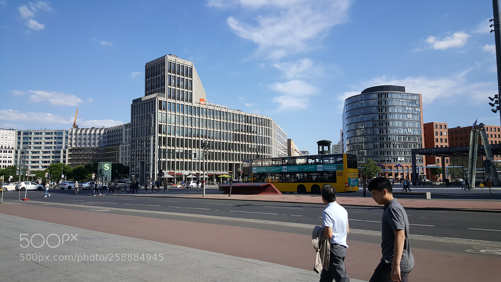 Samsung Galaxy S6 sample photo. Berlin photography