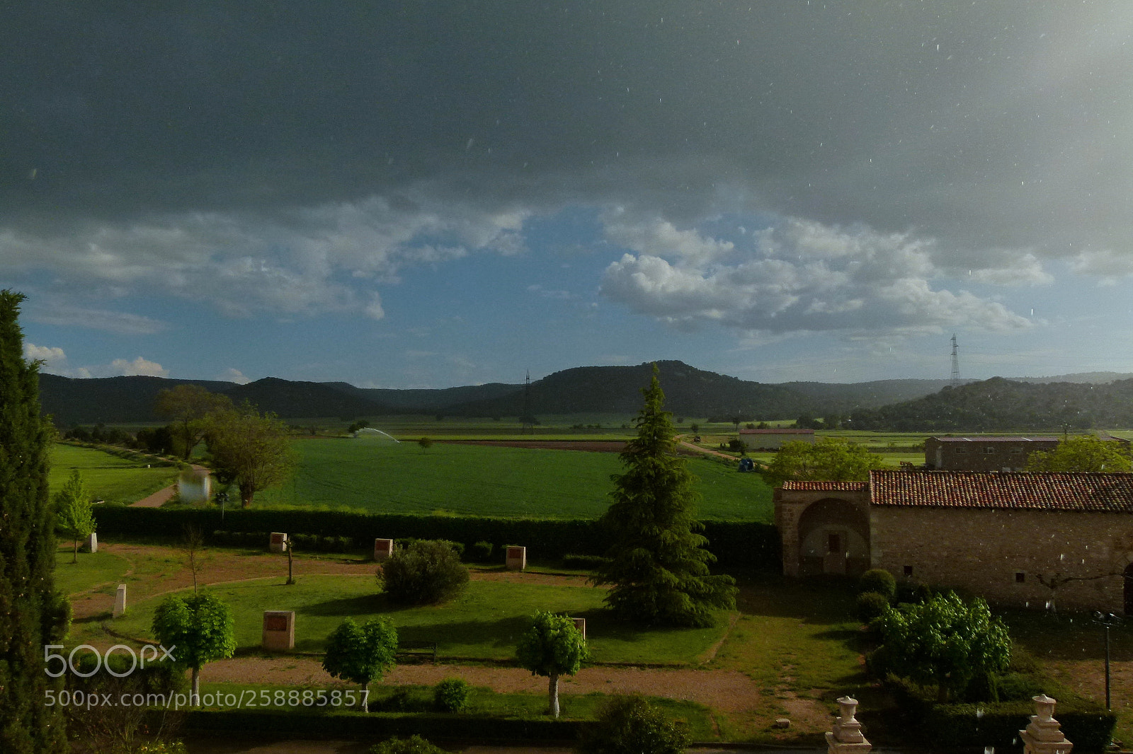 Panasonic Lumix DMC-FZ100 sample photo. Rain and sun photography