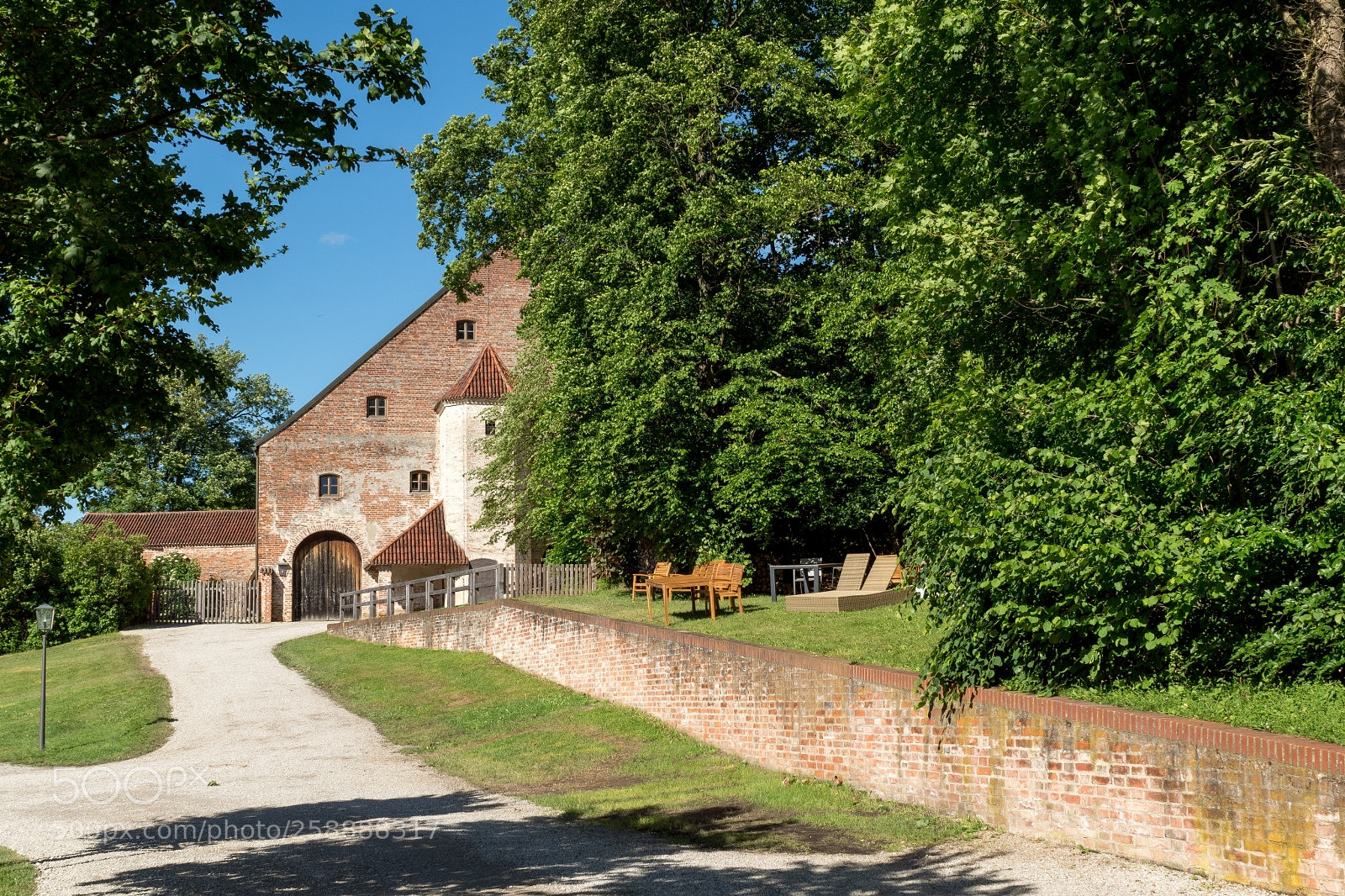 Sony SLT-A68 sample photo. Burg trausnitz photography