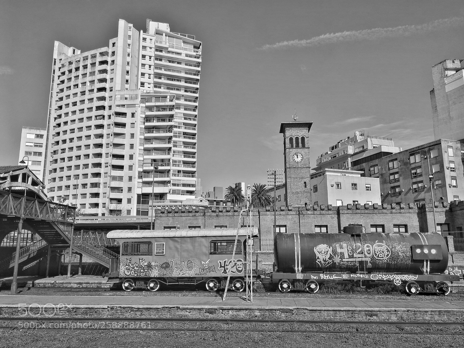 HUAWEI Mate 9 sample photo. Train station. photography
