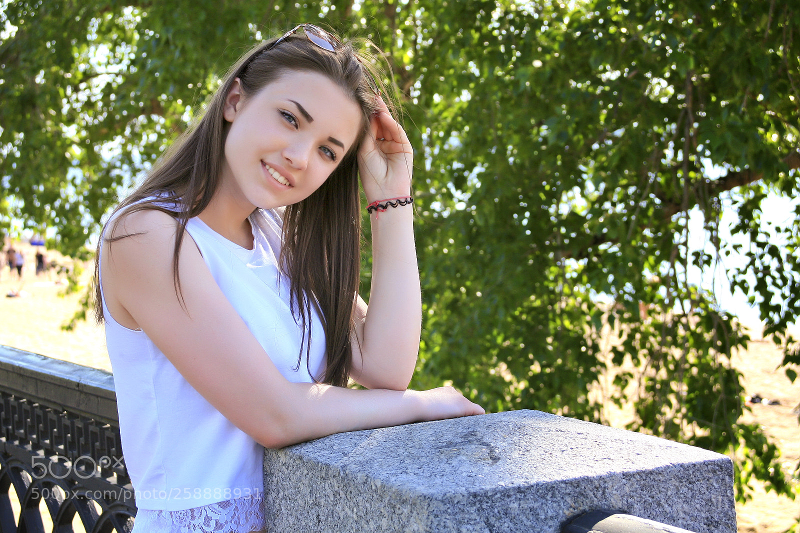 Canon EOS 5D sample photo. Young samaritan woman photography
