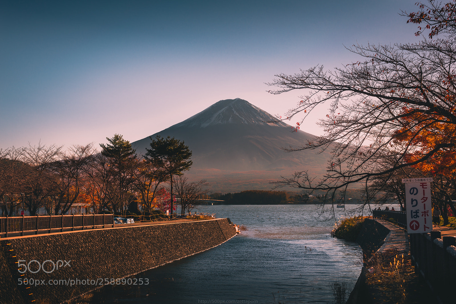 Nikon D800 sample photo. Evening at lake kawaguchi photography