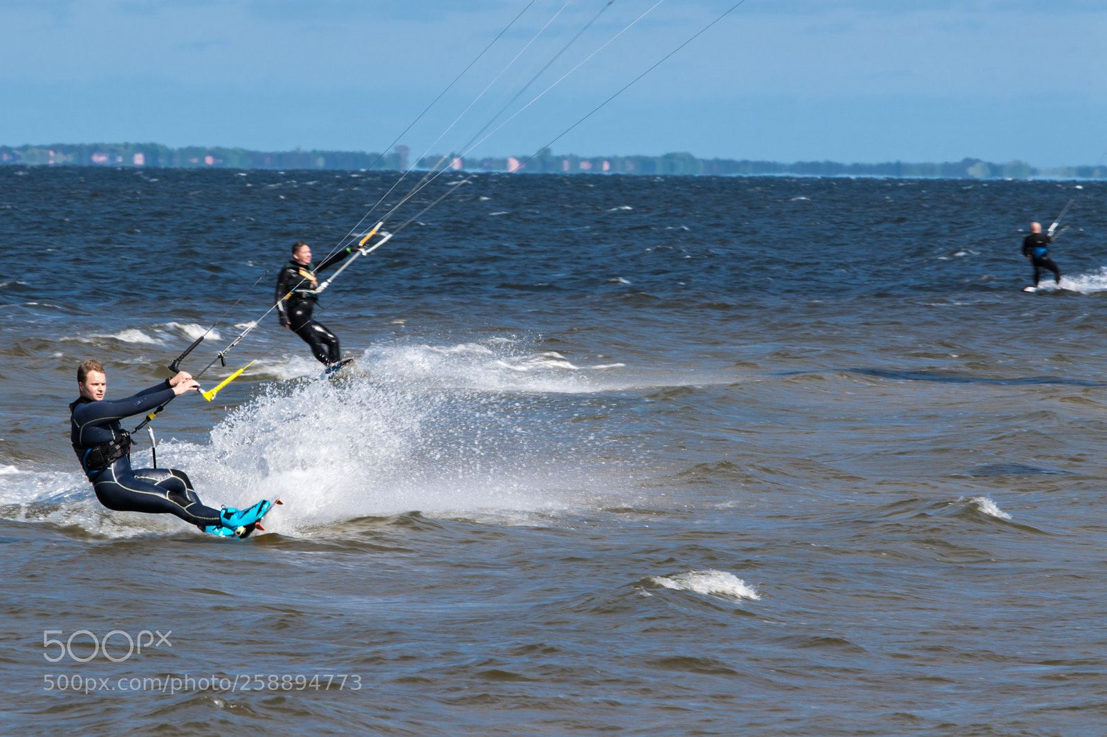 Canon EOS 7D Mark II sample photo. Kite photography