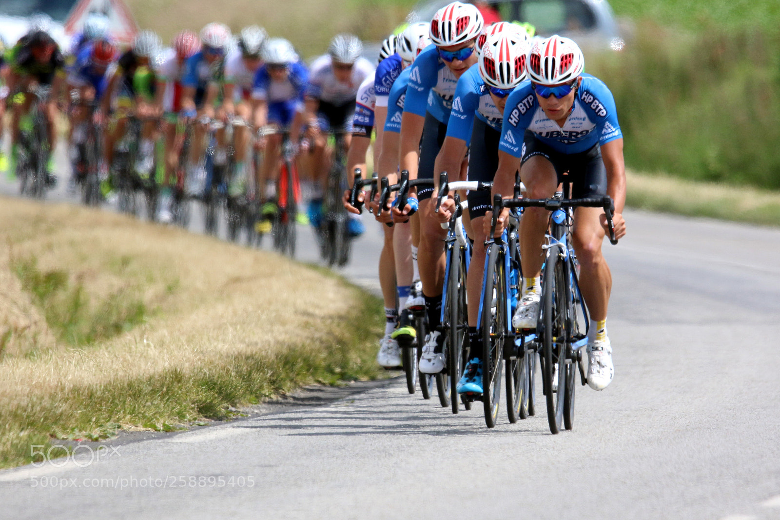 Canon EOS 7D Mark II sample photo. Cyclisme photography