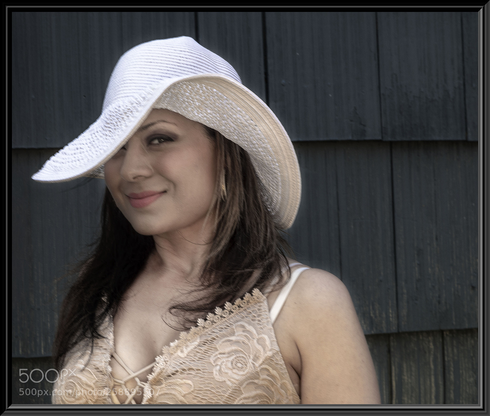 Canon EOS 5D Mark IV sample photo. That girl photography