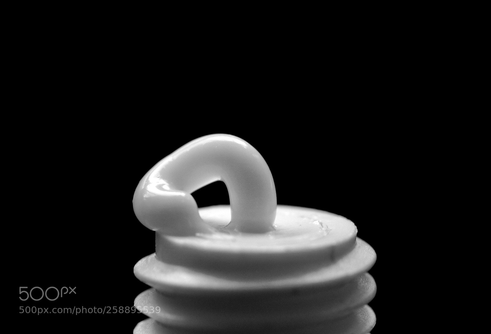Pentax K-30 sample photo. Moisturizer photography
