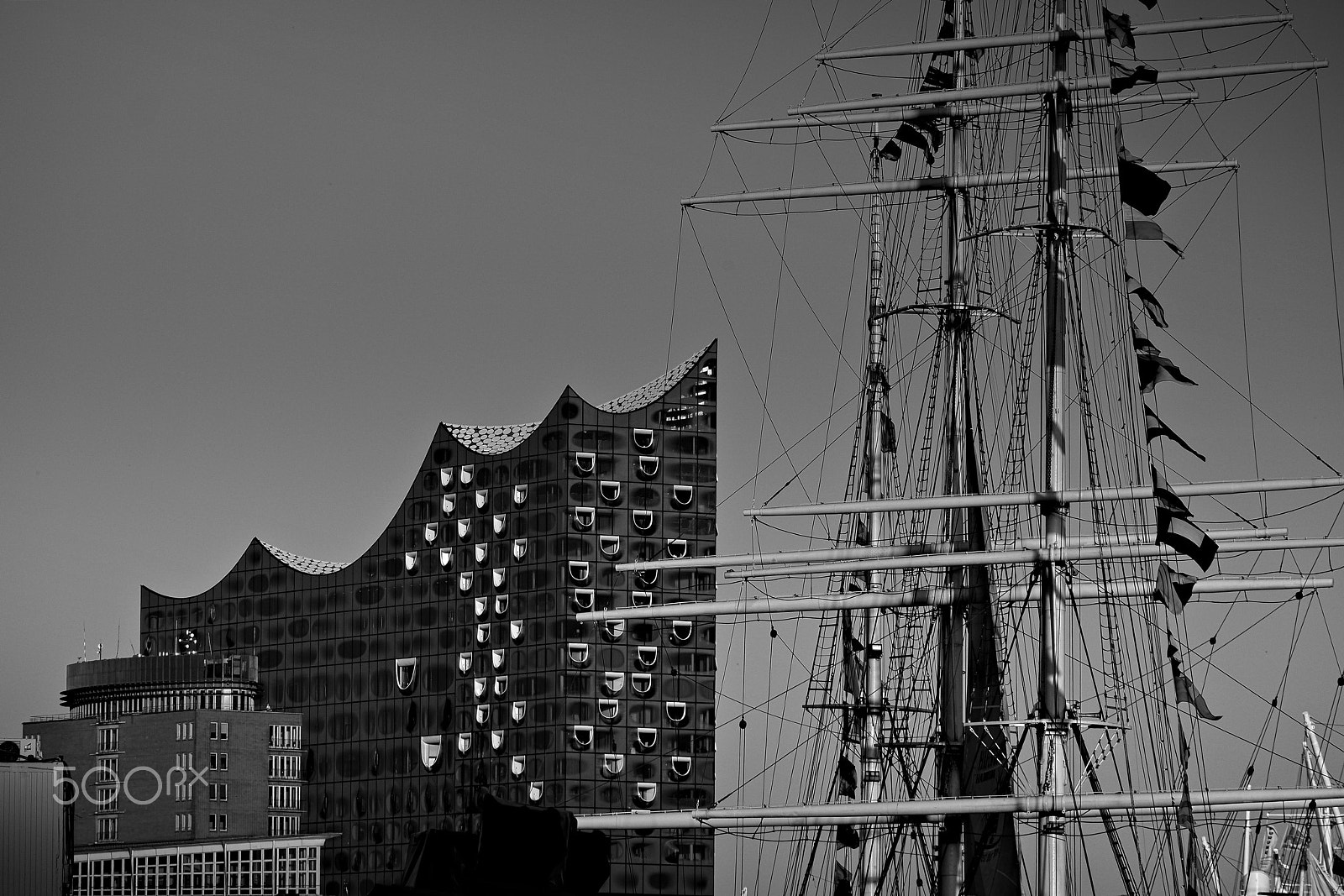 Fujifilm X-A5 sample photo. Elbphilharmonie ii photography