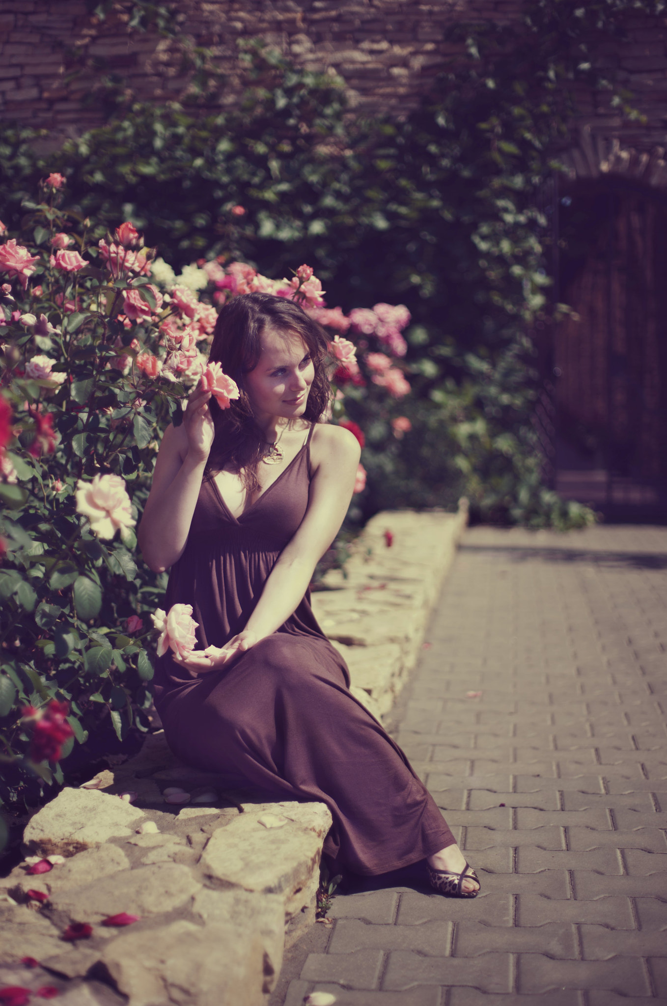 Sony Alpha DSLR-A900 sample photo. Среди цветов photography