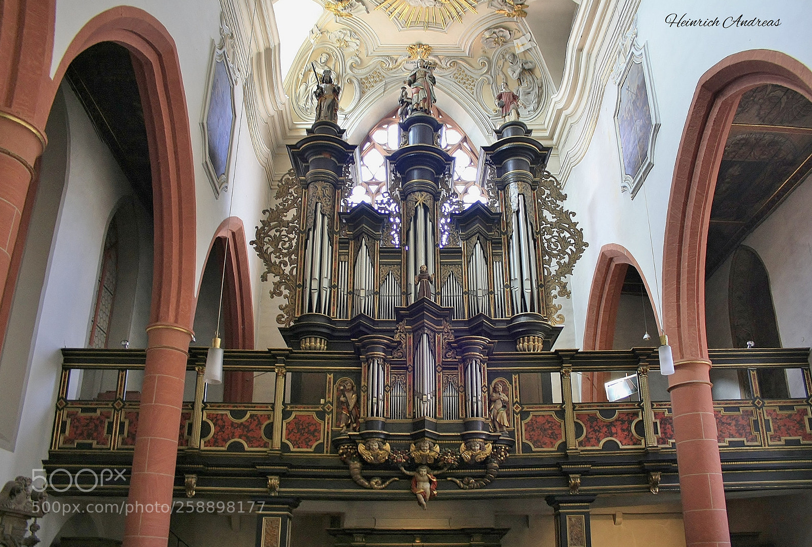 Canon EOS 1000D (EOS Digital Rebel XS / EOS Kiss F) sample photo. Limburg. stadtkirche st. sebastian photography