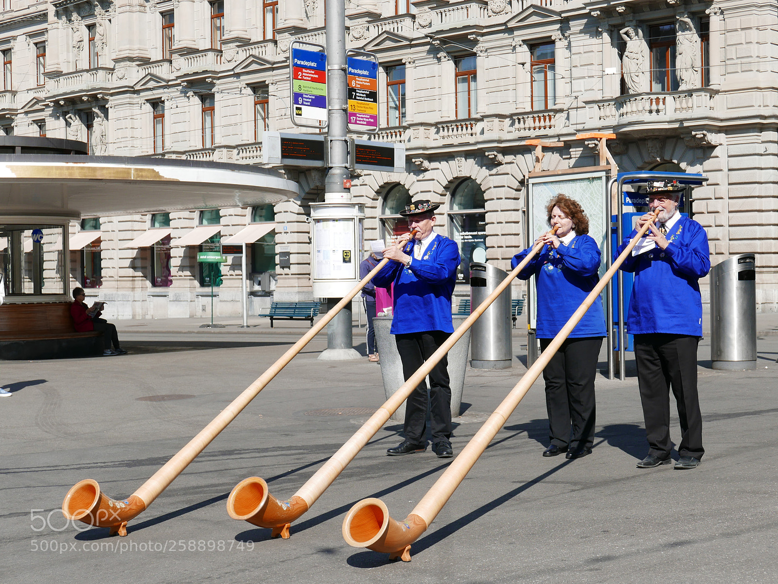 Panasonic Lumix DMC-LX100 sample photo. Alphorn blower photography
