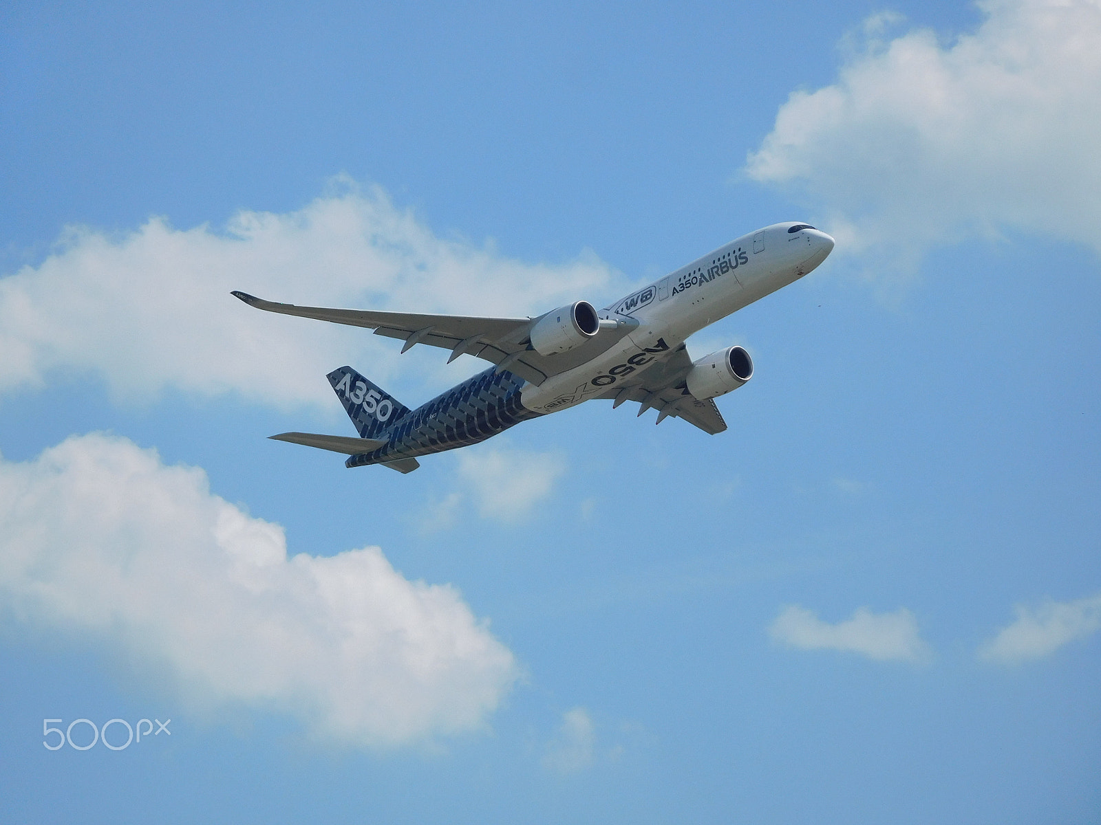 Nikon Coolpix S7000 sample photo. Airbus a350 in the air photography