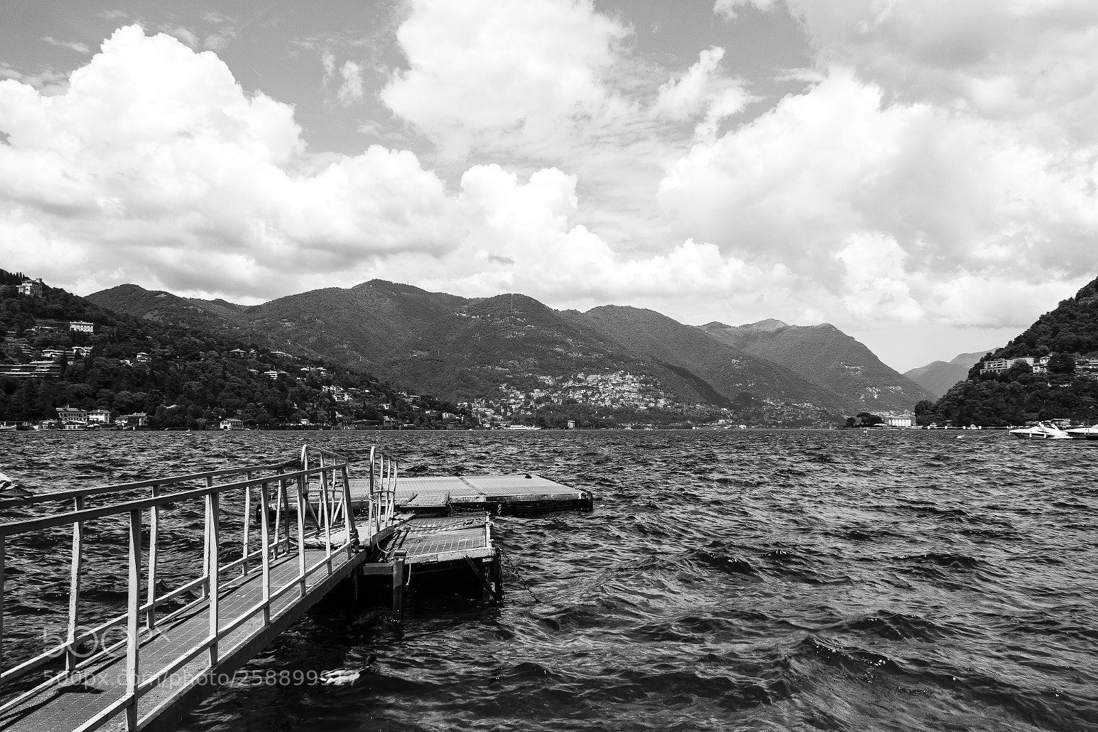 Canon EOS 1200D (EOS Rebel T5 / EOS Kiss X70 / EOS Hi) sample photo. Lake como photography