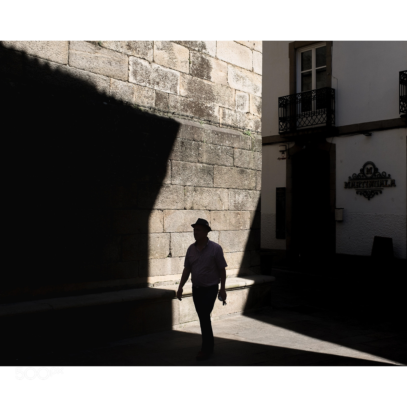 Fujifilm X100F sample photo. Santiago photography