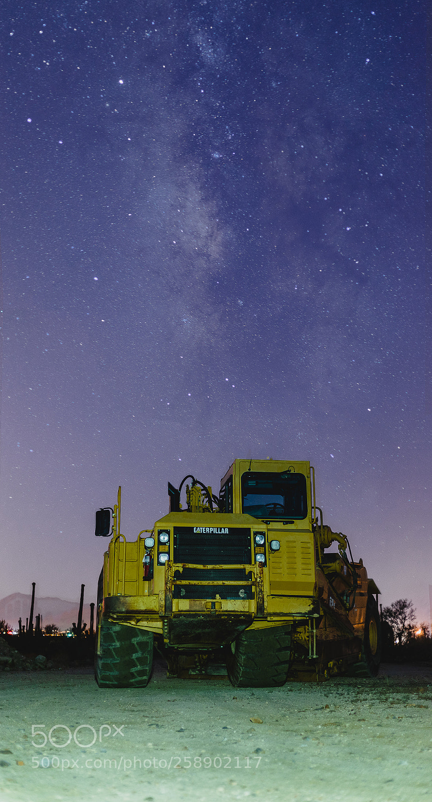 Canon EOS 5D Mark IV sample photo. Tractor photography