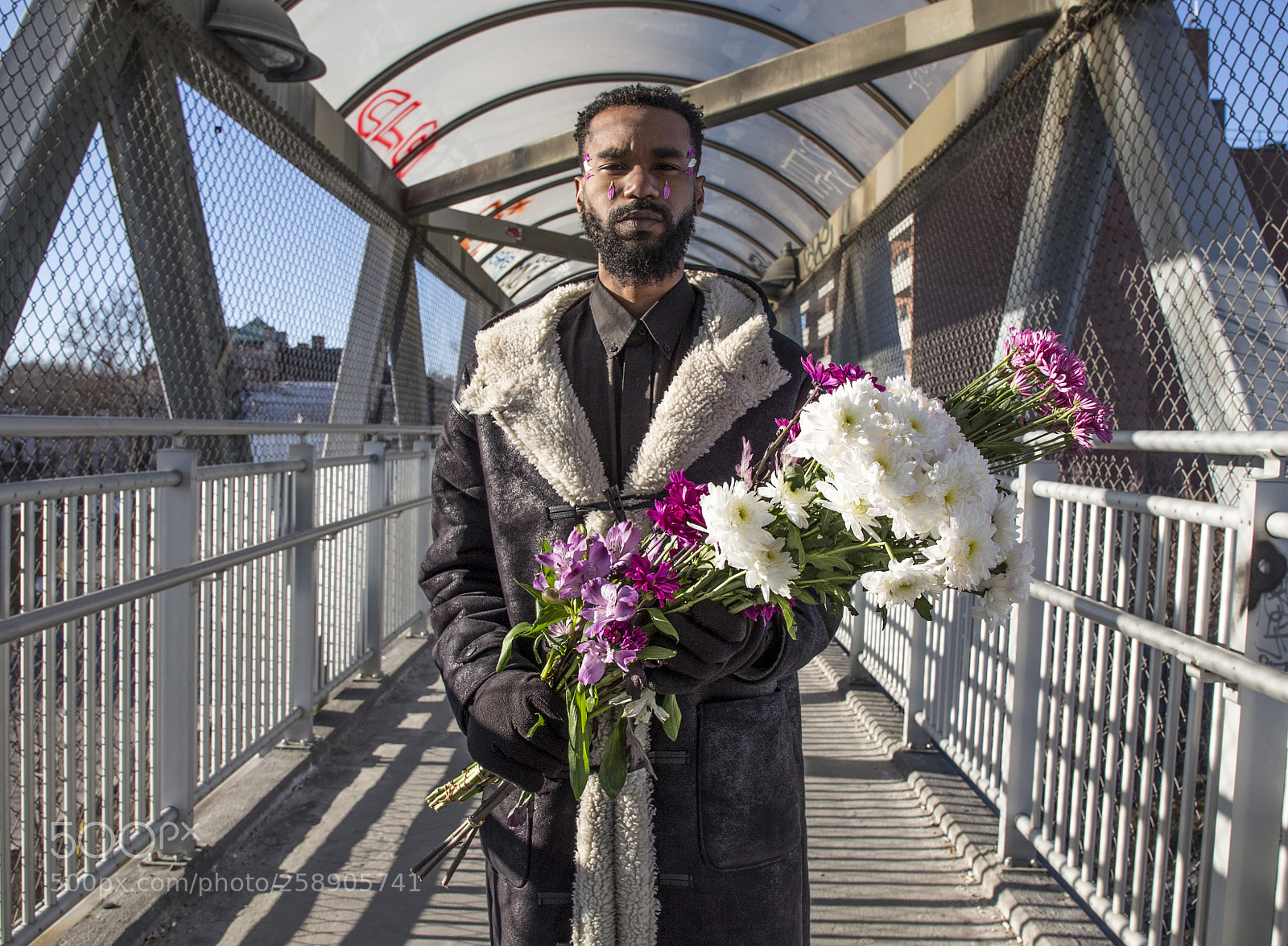 Canon EOS 6D sample photo. Holding flowers photography