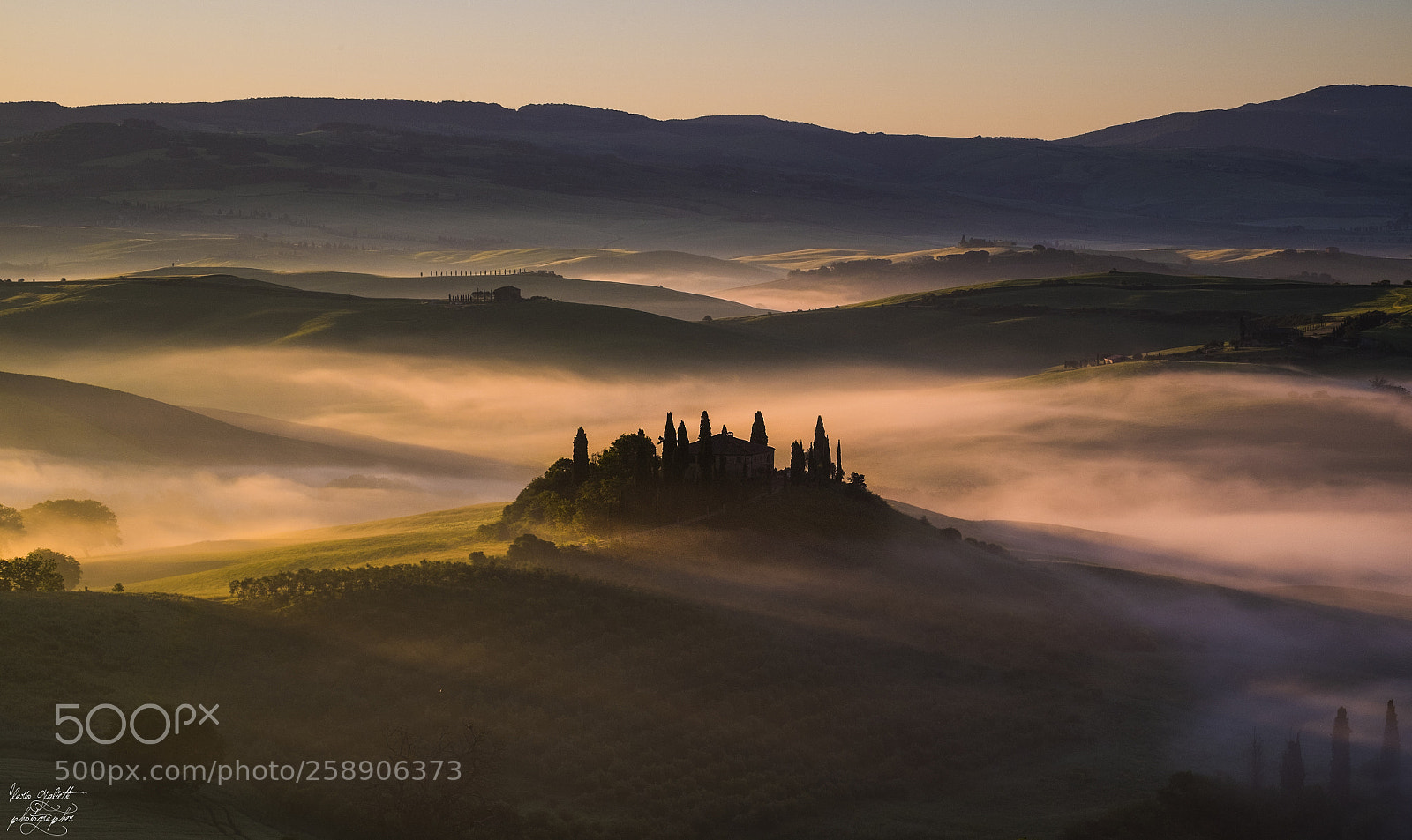 Fujifilm X-T1 sample photo. Tuscan hills photography