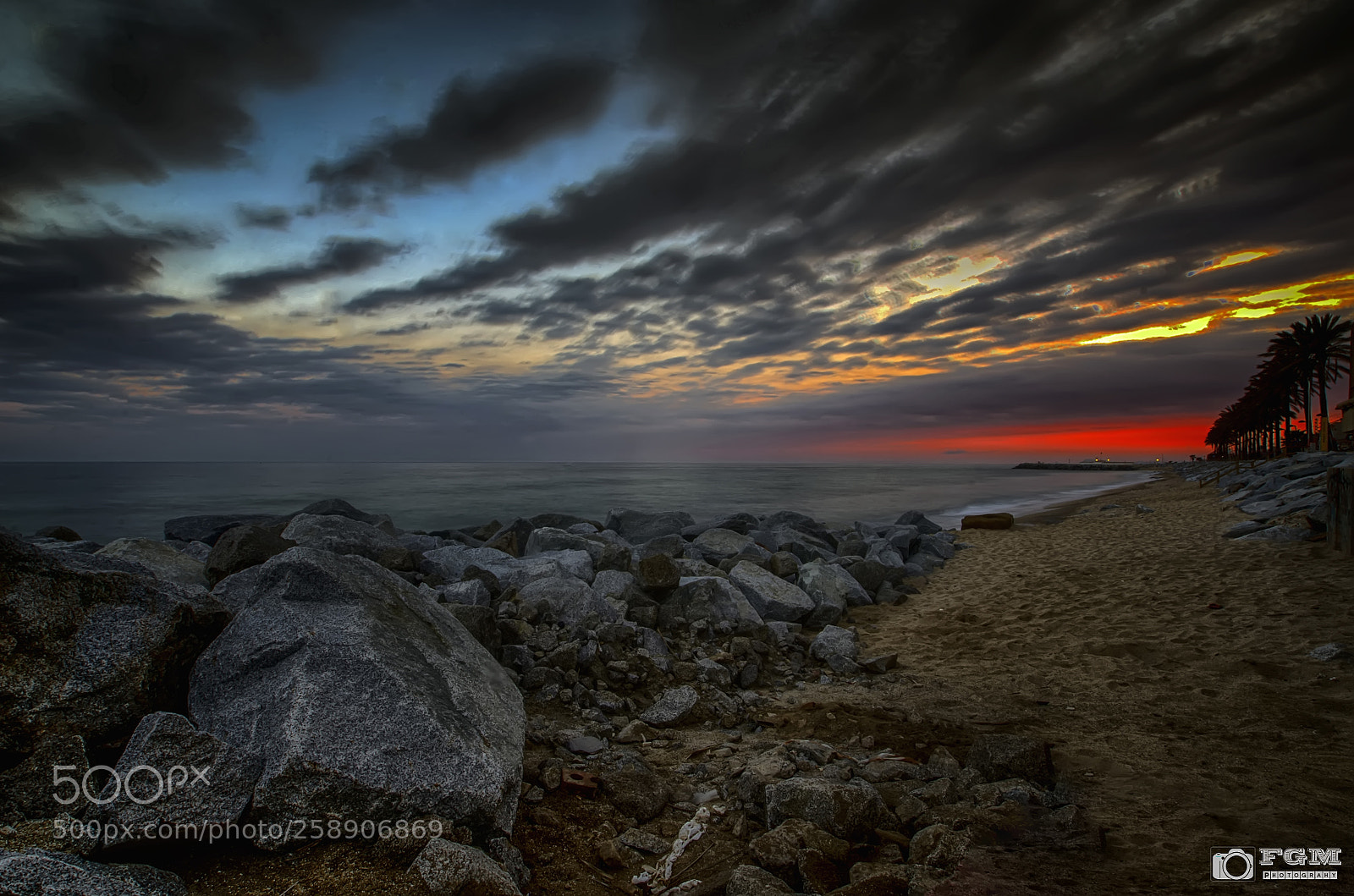 Nikon D7000 sample photo. Sunset on vilassar's beach photography