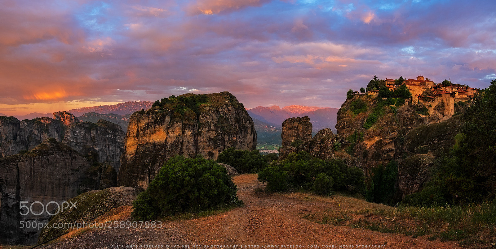 Fujifilm X-T10 sample photo. Meteora photography