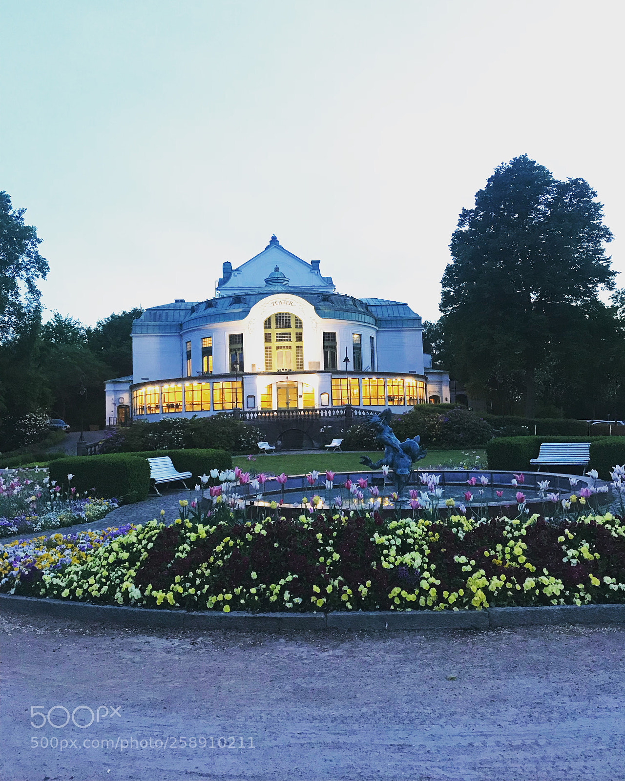 Apple iPhone 7 Plus sample photo. Kristianstad teater ???? photography